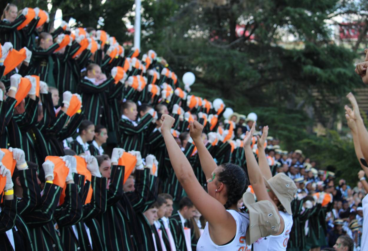 SWEMGALA EN INTERHOER BERIG SWEMGALA EN INTERHOER BERIG